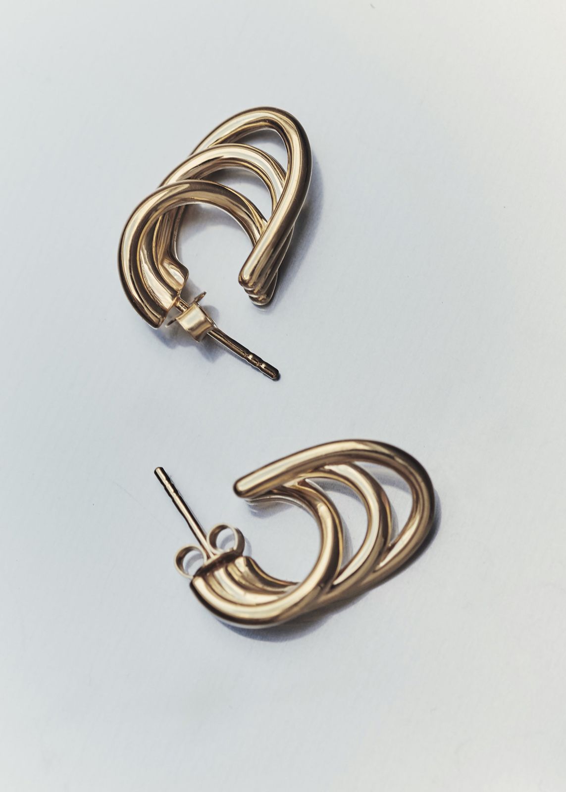 Otiumberg Gathered Sonder Hoops - Gold