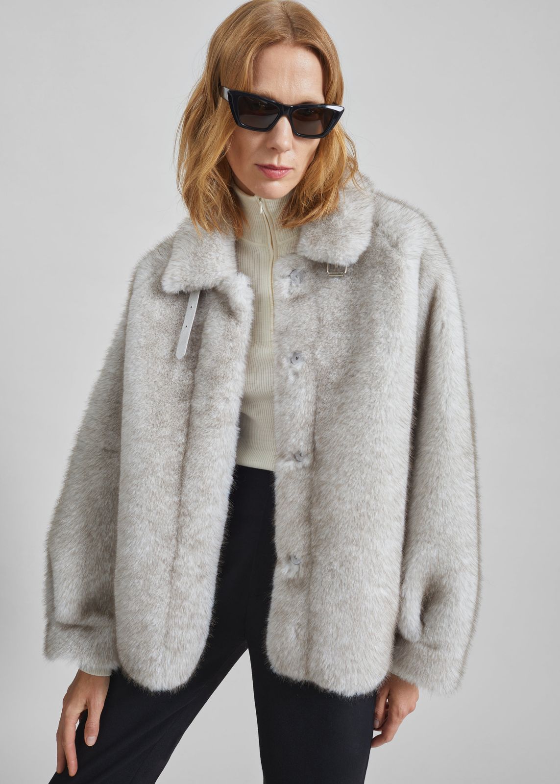 Senja Faux Fur Jacket - Light Beige