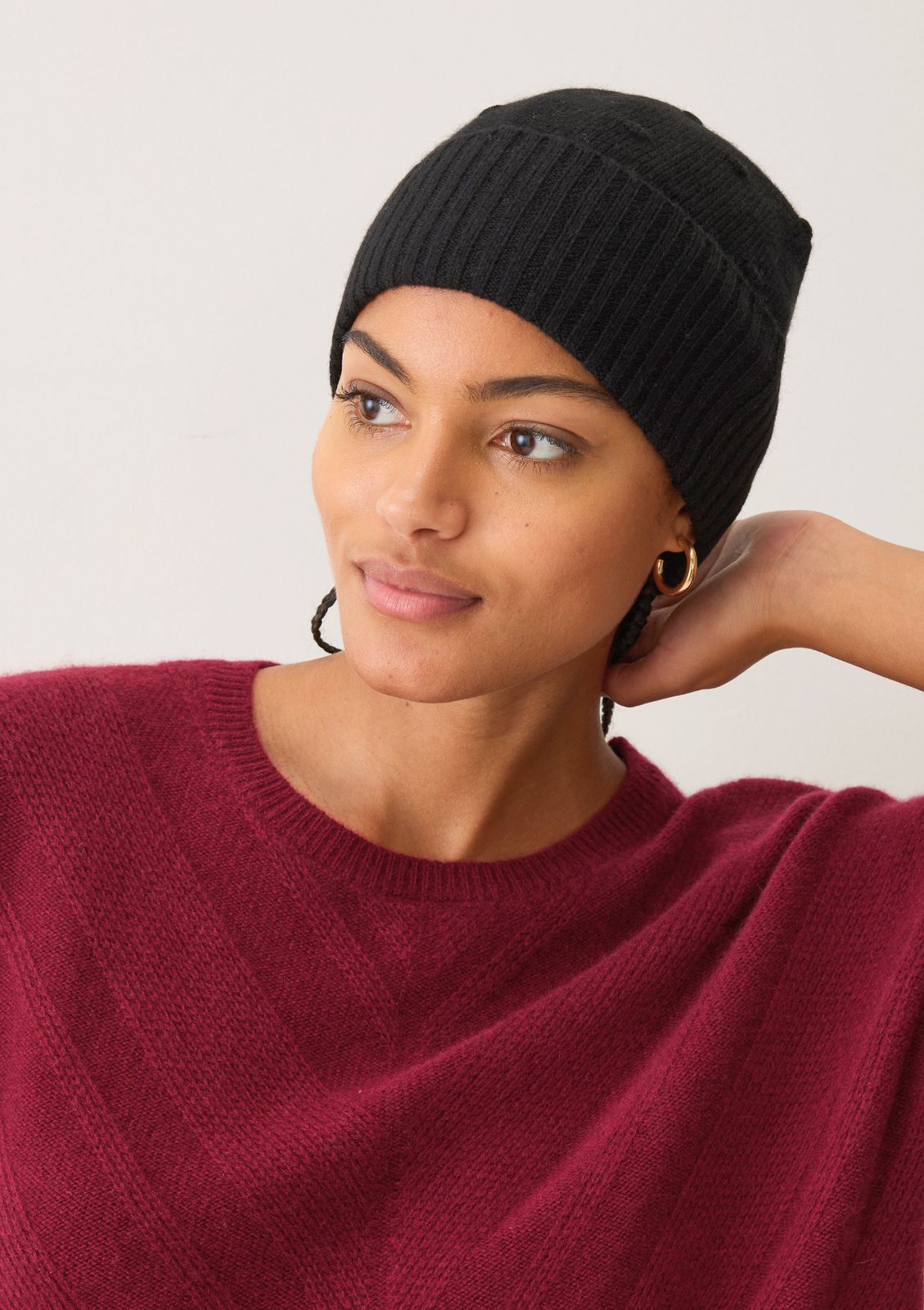 Bobble Hat In Black