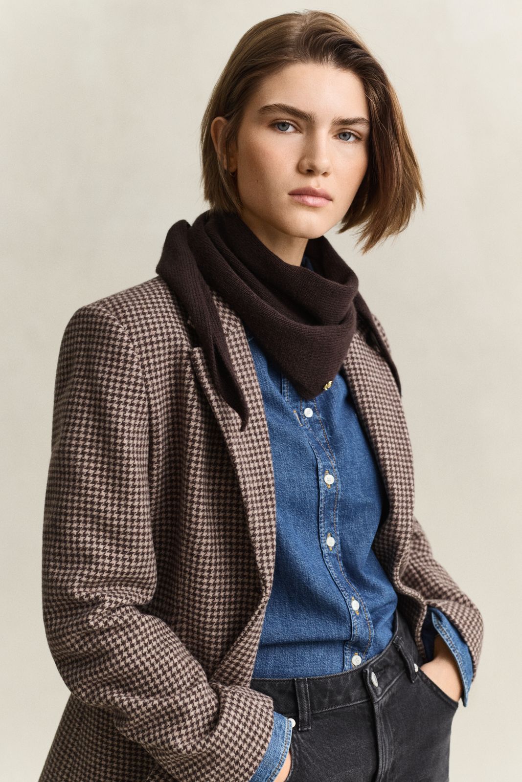 Wool Cashmere Triangle Scarf - DEEP BROWN
