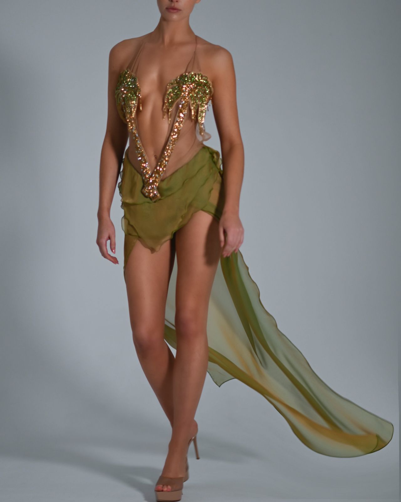 Palmah Maxi Dress In Leaf Ready To Ship