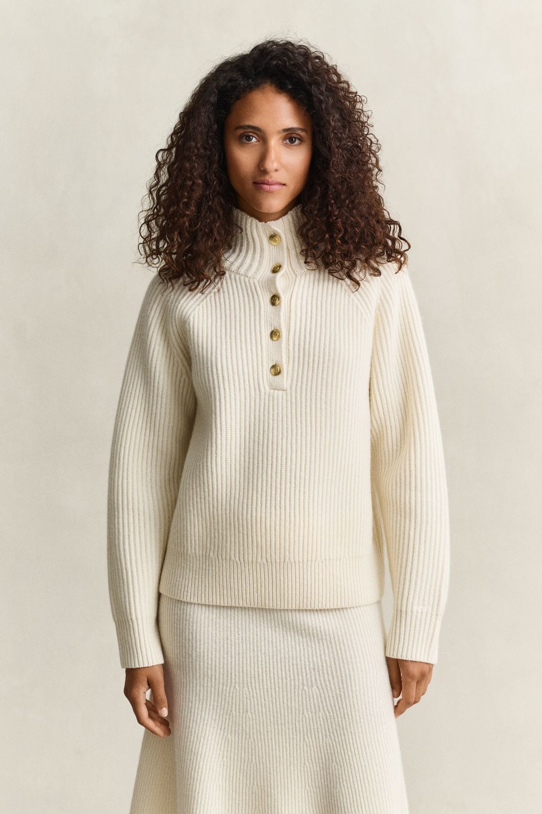 Buttoned Lambswool Sweater - CREAM