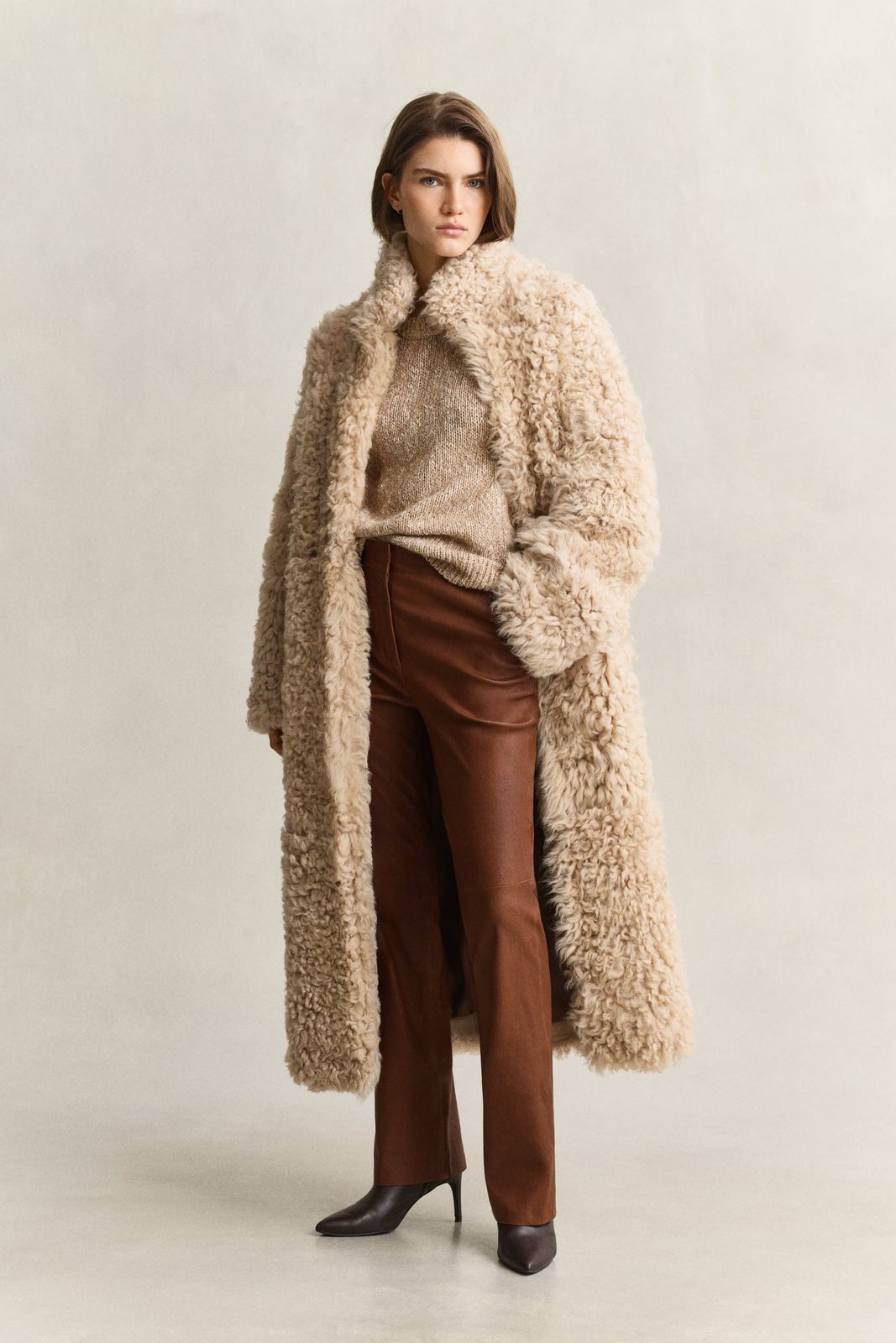 Shearling Coat - CARAMEL BROWN