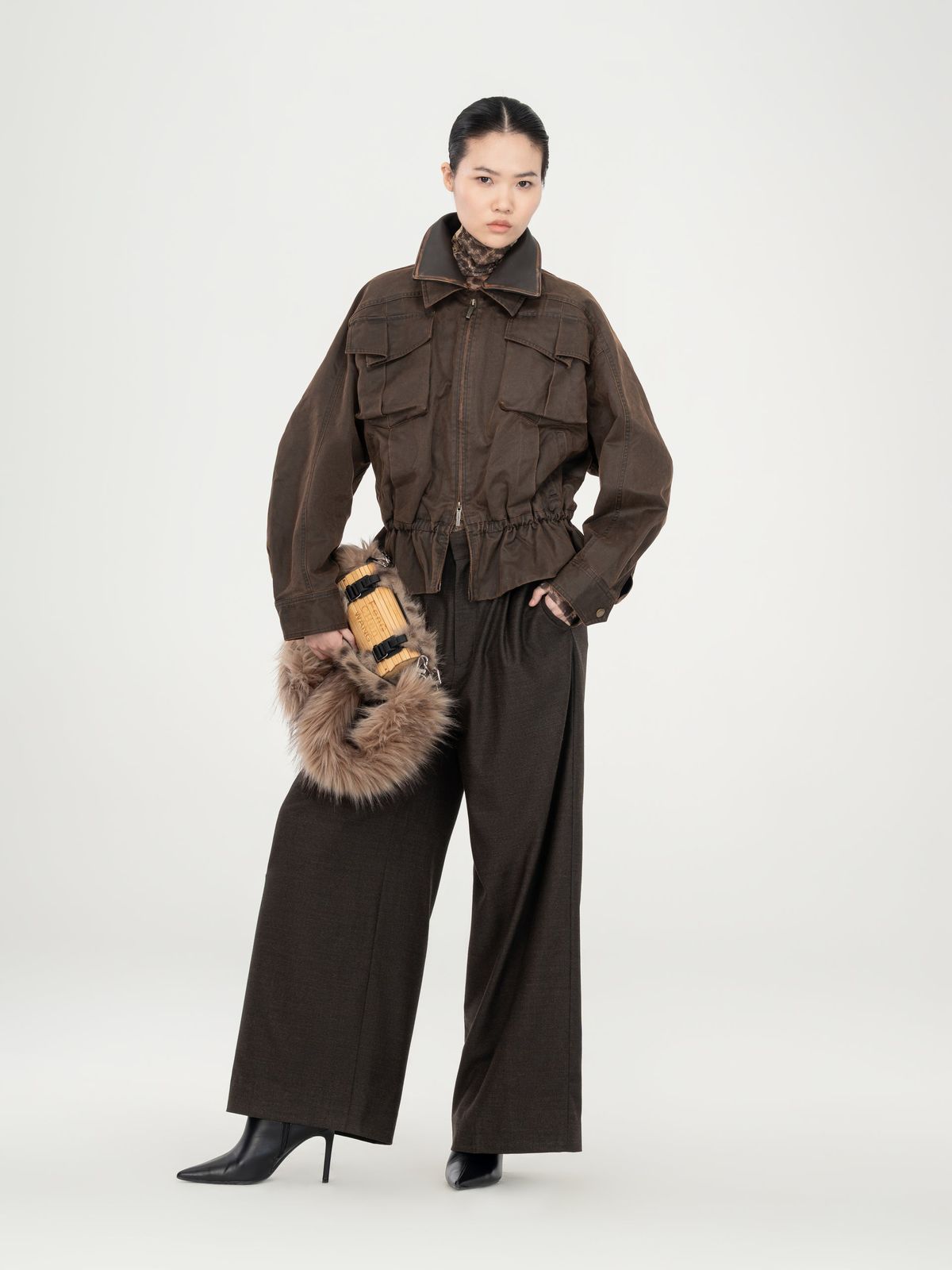 FOLDING TROUSERS