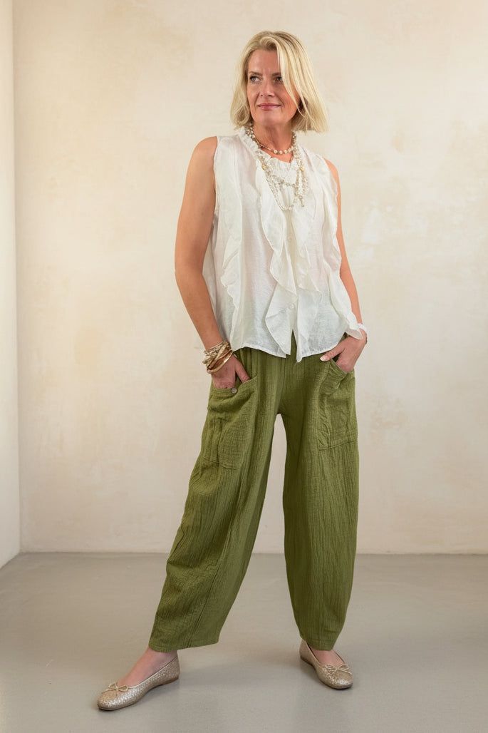 Demi - Light Weight Barrel Leg Joggers