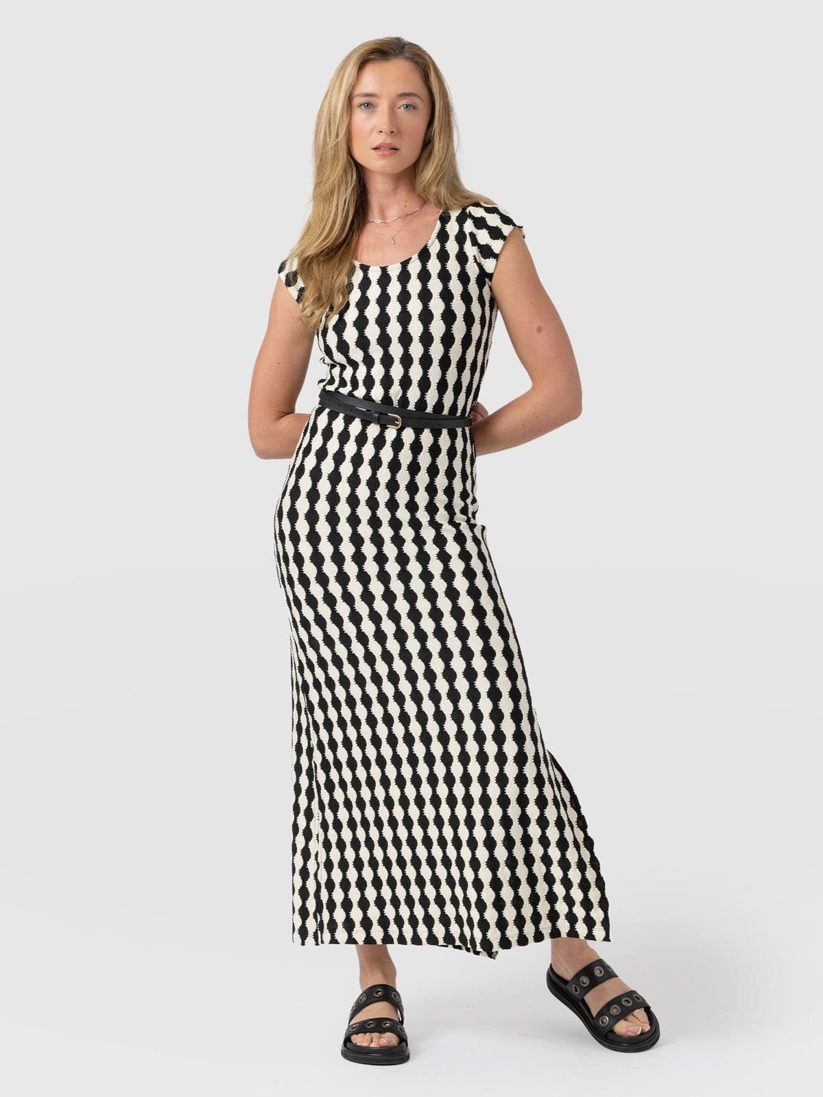 Elise Scoop Neck Midaxi Dress - Black/cream