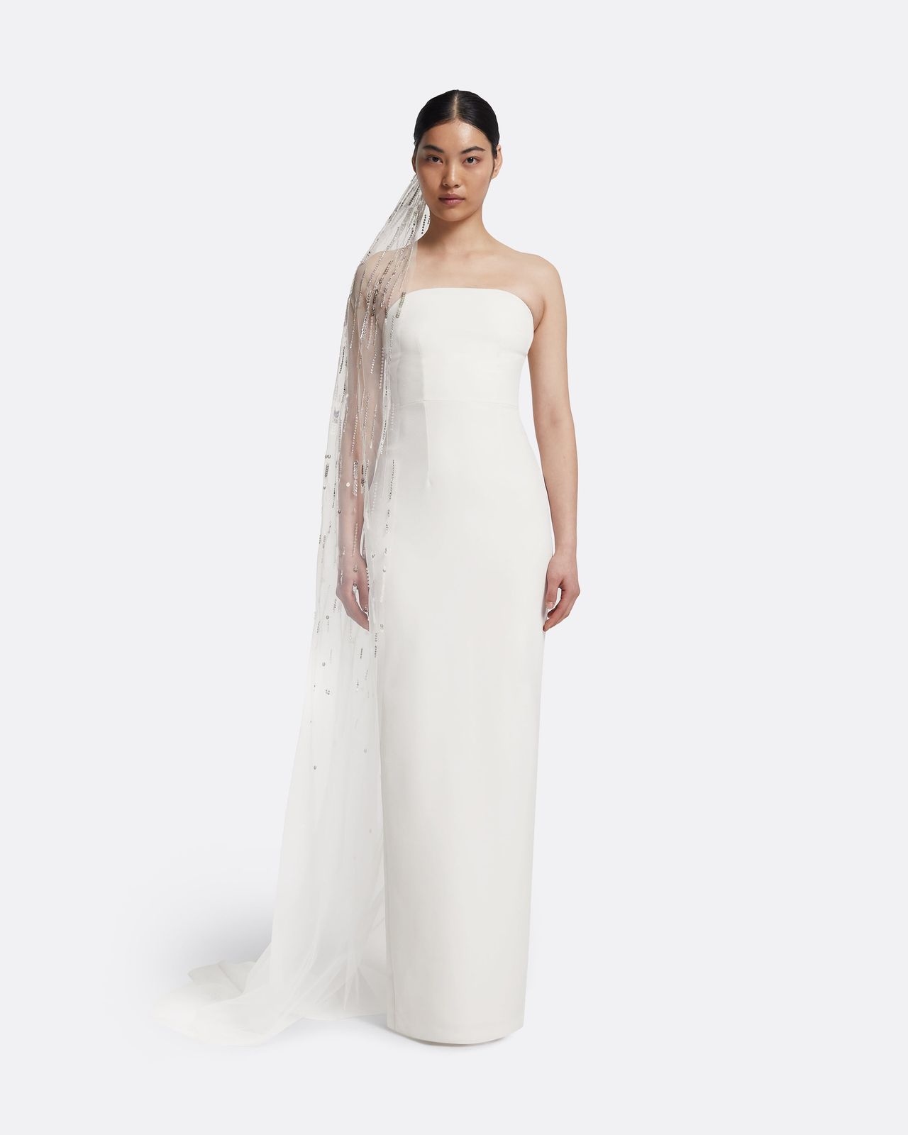 Edith Veil in Ivory with Crystal Embellishment