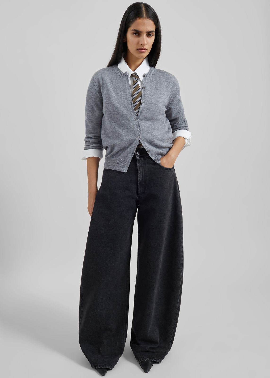 Nick Barrel Leg Jeans - Black Wash