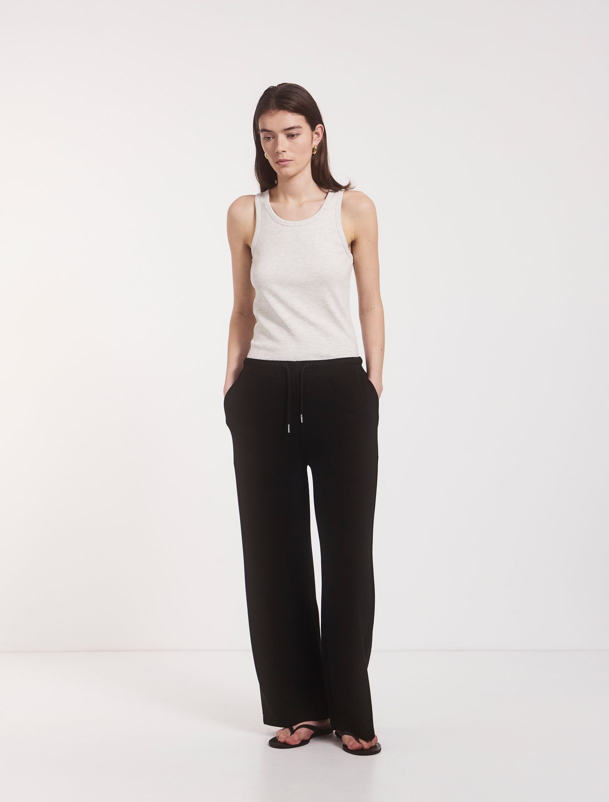 Classic Lounge Sweatpant In Black