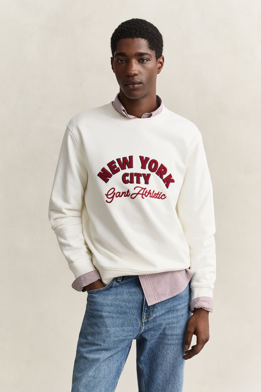 Seasonal Graphic Sweatshirt - CREAM