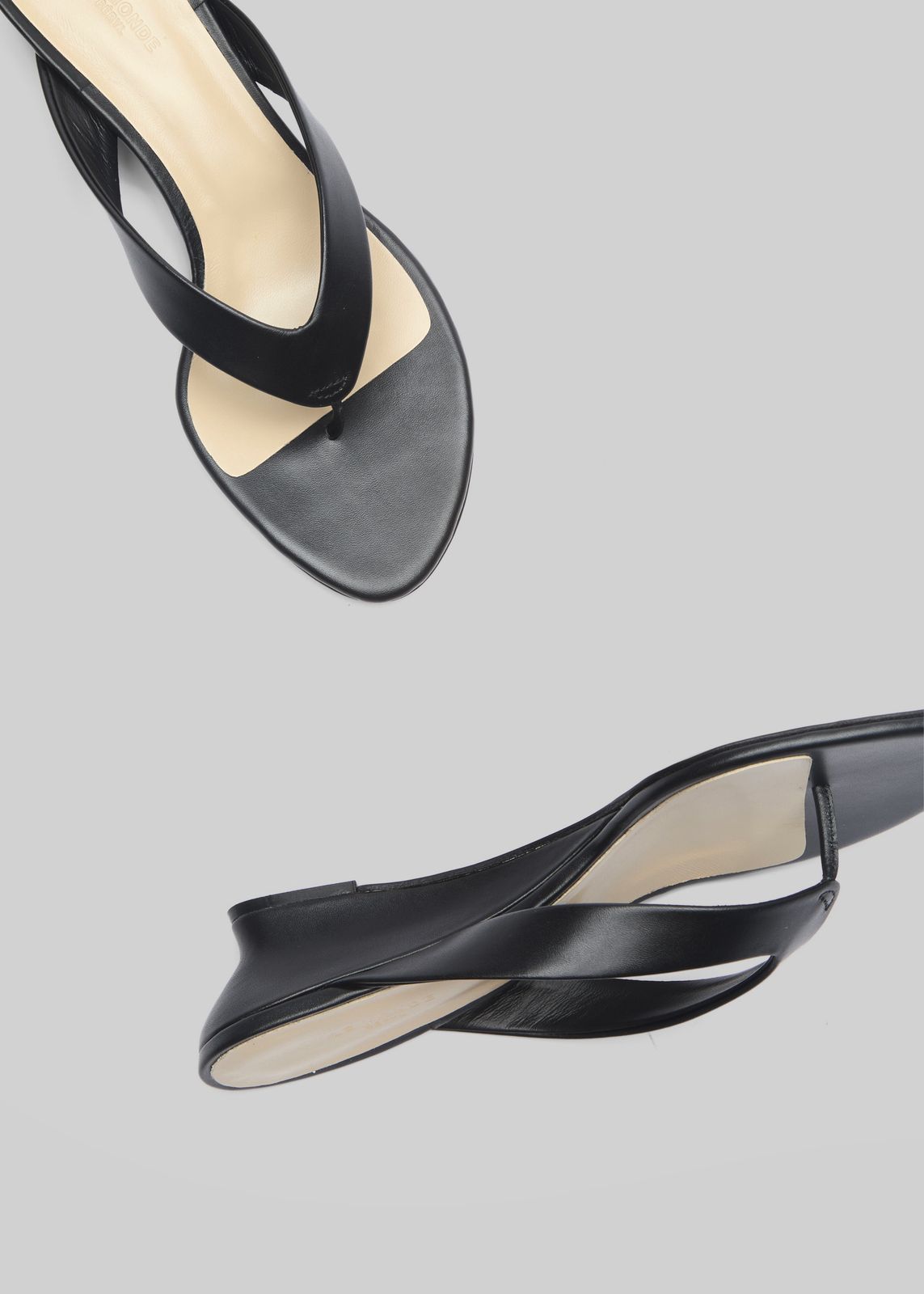 Le Monde Beryl Micro Wedges Thong - Black