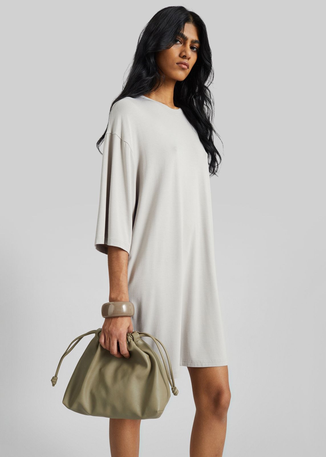 TFS Glossy Bangle - Taupe