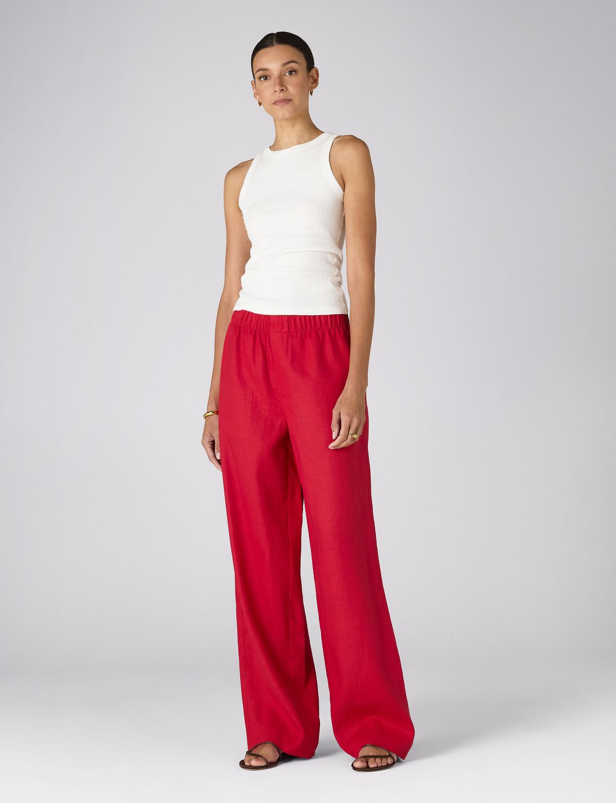 The Palazzo: Hemp, Red