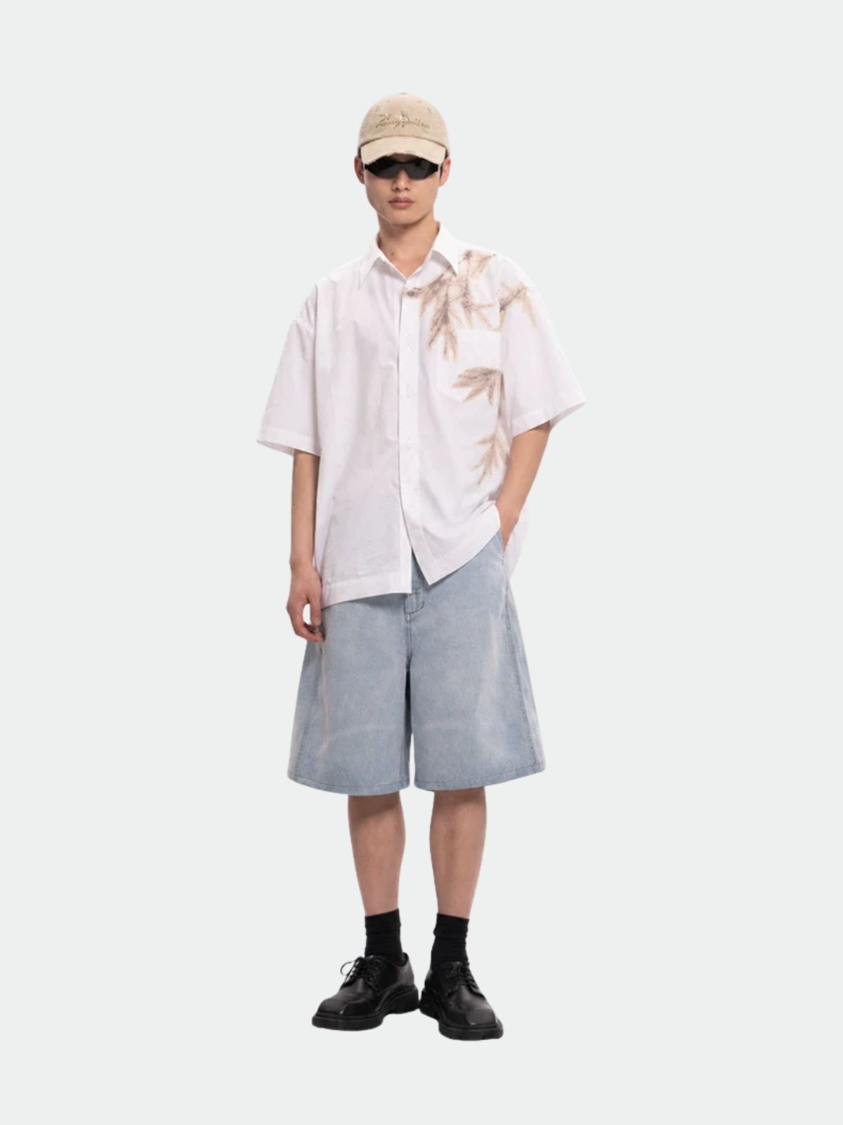 BAMBOO HAND APPLIQUED SHORT SLEEVE SHIRT