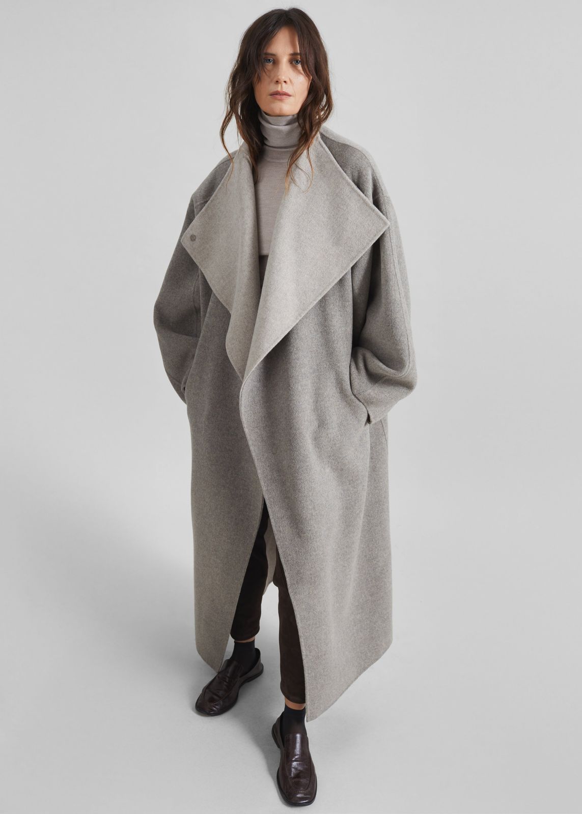 Leroy Reversible Funnel Neck Wool Coat - Beige