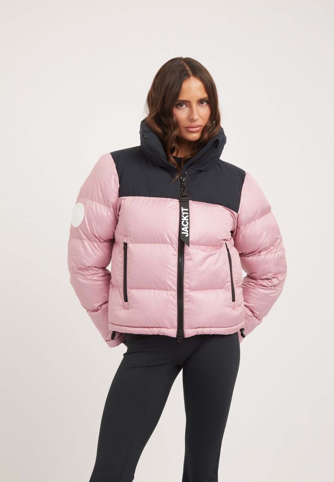 Diamond Funnel Jacket Powder Pink Black