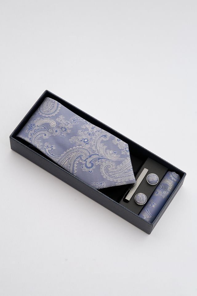 Silver Paisley Tie Set With Tie Bar & Cufflinks