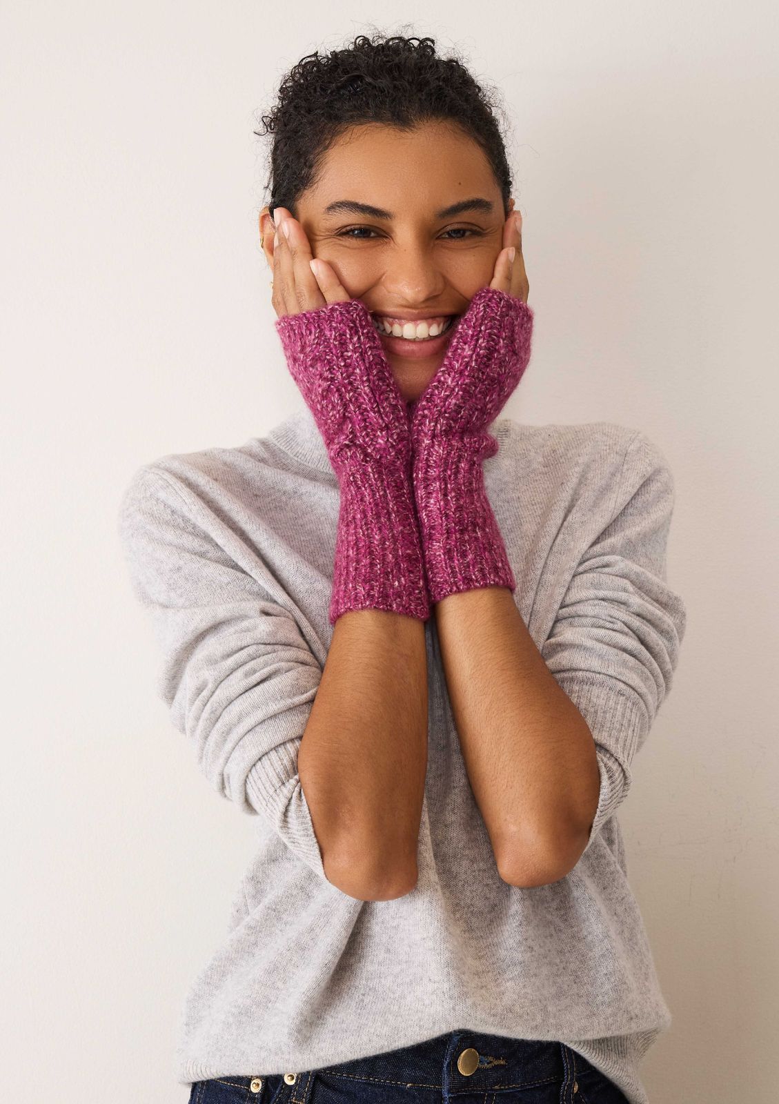 Silk & Cashmere Cable Mitt In Carlita Pink