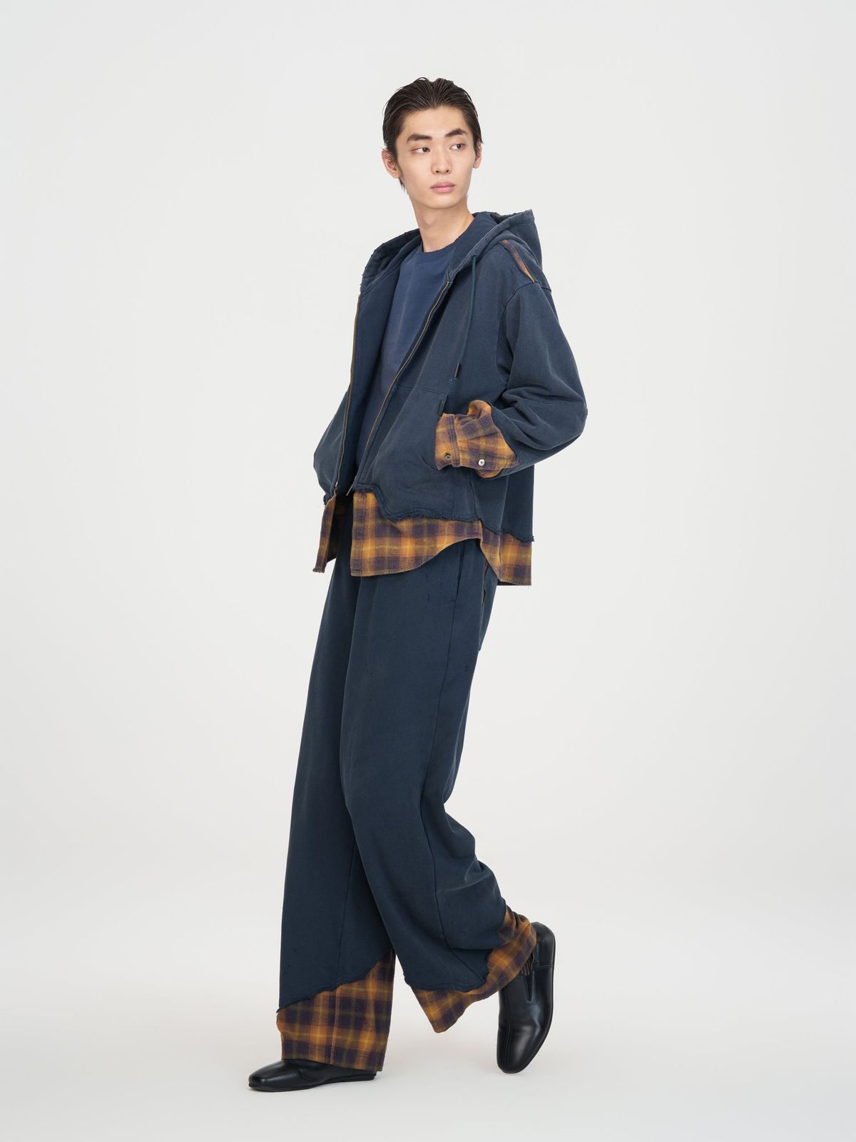 NAVY PLAID-PANEL ZIP-UP HOODIE