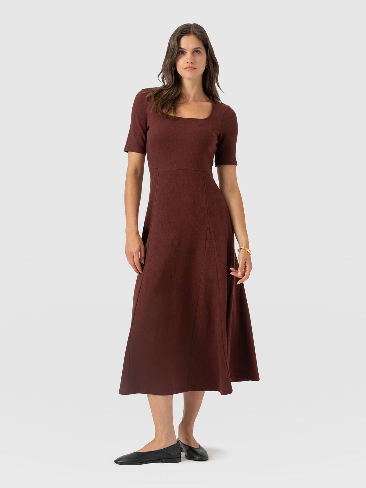Akia Short Sleeve Dress - Maroon Textured