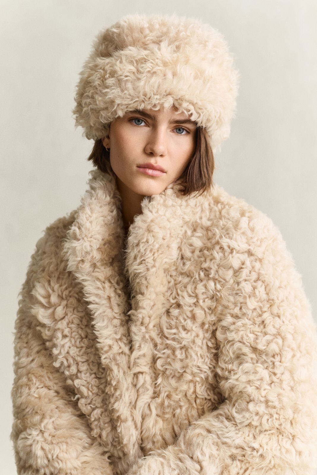 Shearling Hat - CARAMEL BROWN
