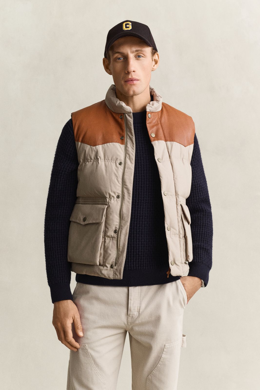 Hiking Vest - MIST TAUPE
