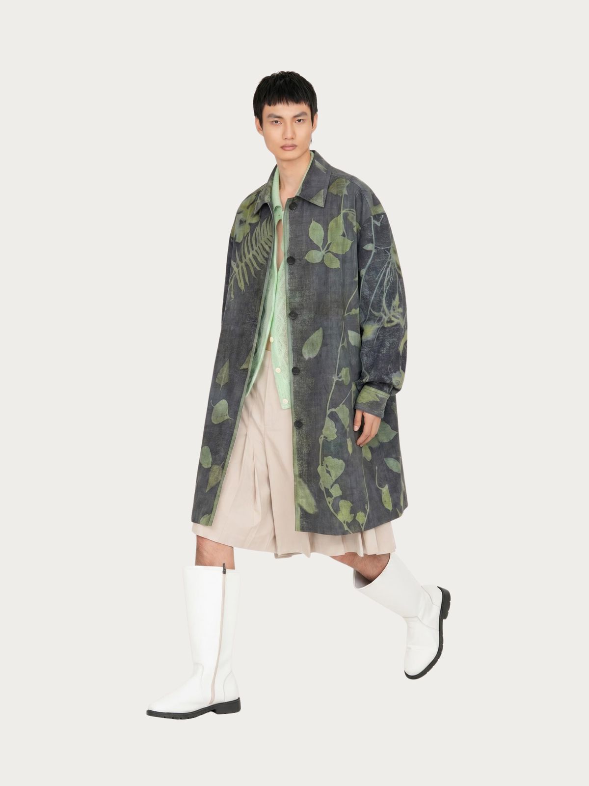 COAT IN ANTIQUE PLANT DYED