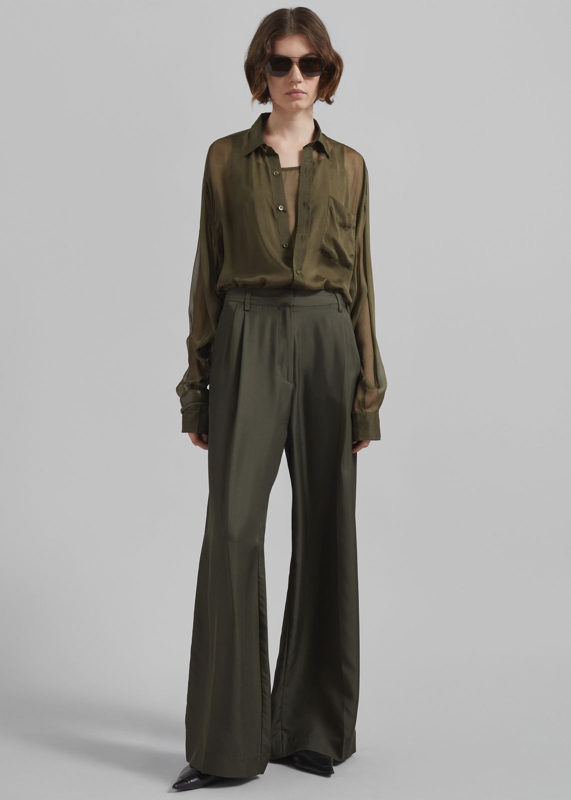 Marfa Pleated Silk Trousers - Khaki