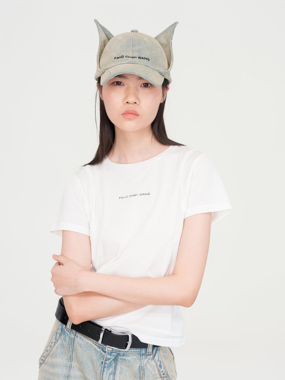 LIGHT-WASH DENIM CAT-EAR CAP