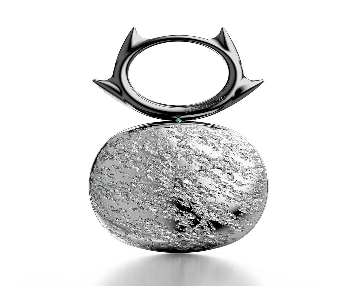 Spinosa Miserere jewellery clutch bag. Palladium, ruthenium and emerald gemstone.