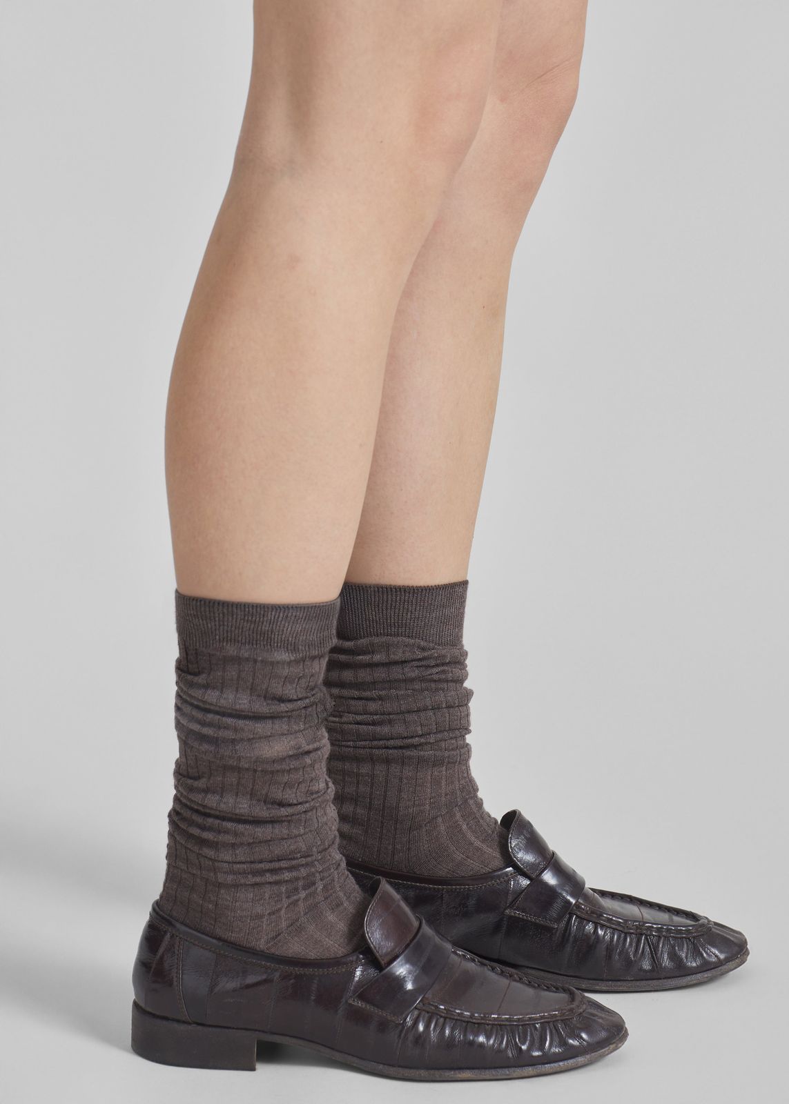 Sulza Thin Ribbed Socks - Taupe