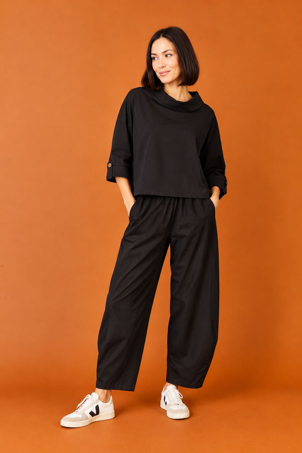 Yanit Stretch Bengaline Barrel Shape Pants