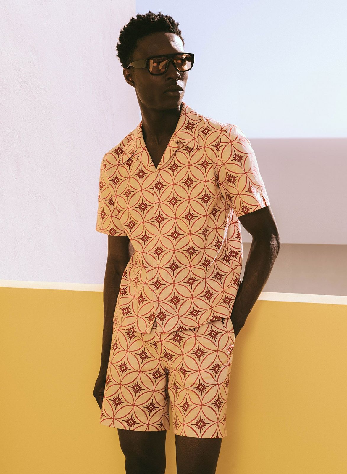 Off White Linen Geometric Side Buckle Shorts