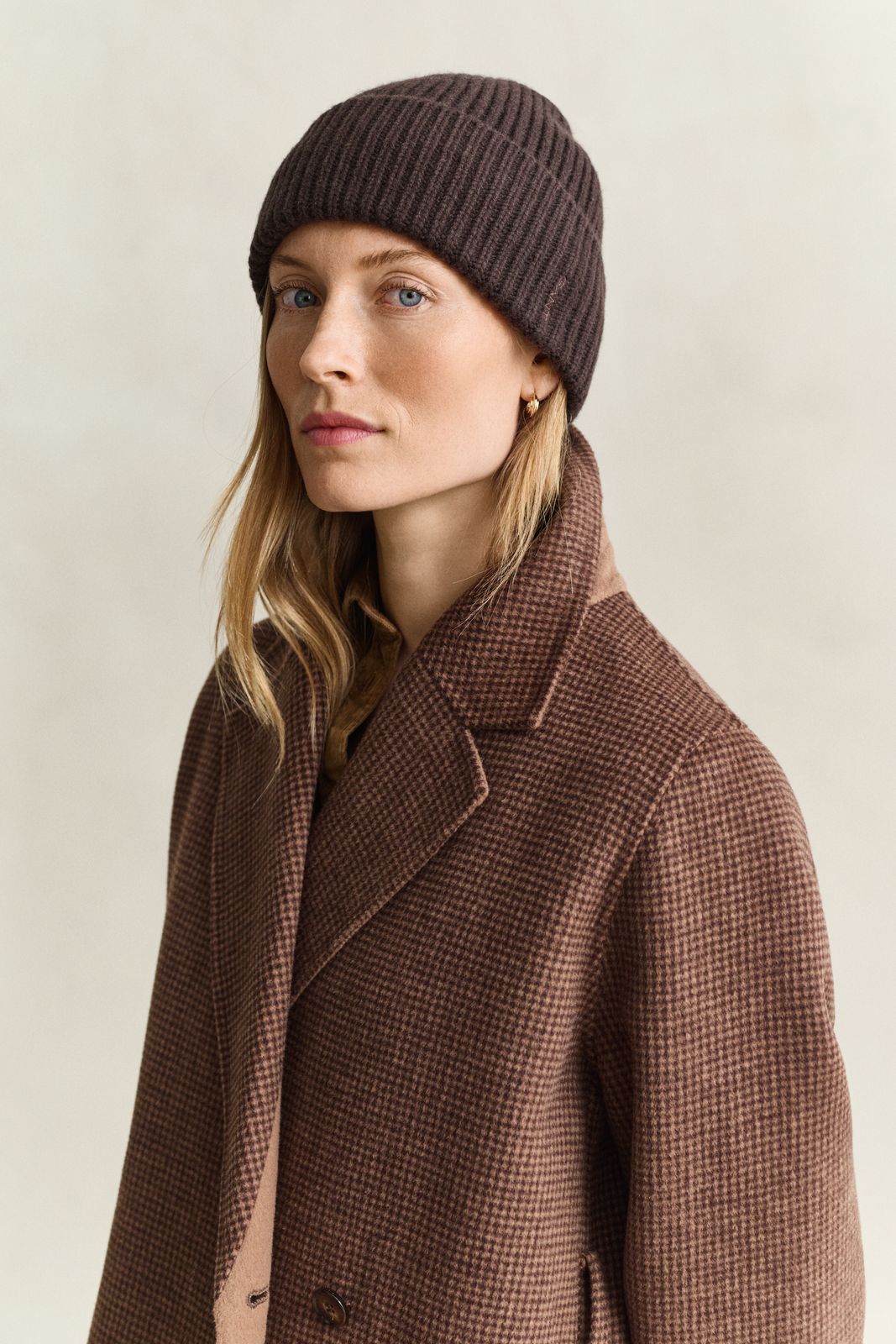 Ribbed Wool Cashmere Blend Beanie - DEEP BROWN