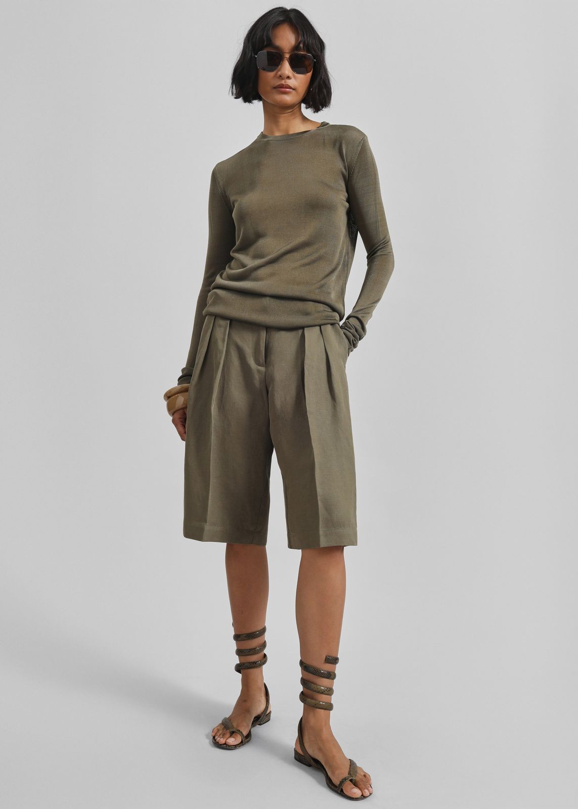 Bilbao Pleated Linen Bermuda Shorts - Khaki