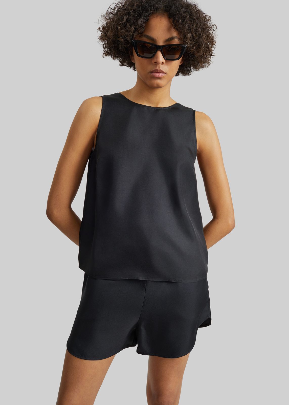 Loulou de Saison Gema Sleeveless Silk Top - Black